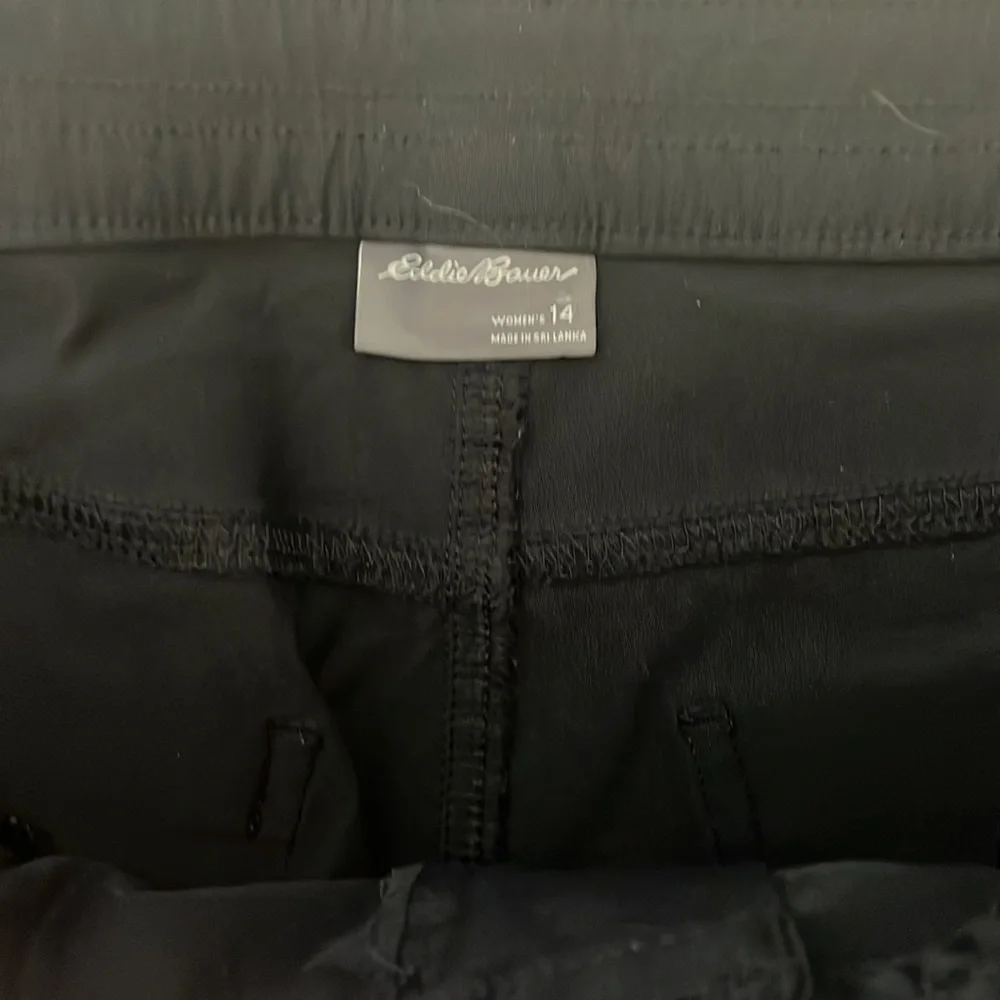 Eddie Bauer Size 14 Black Pants - Picture 3 of 10